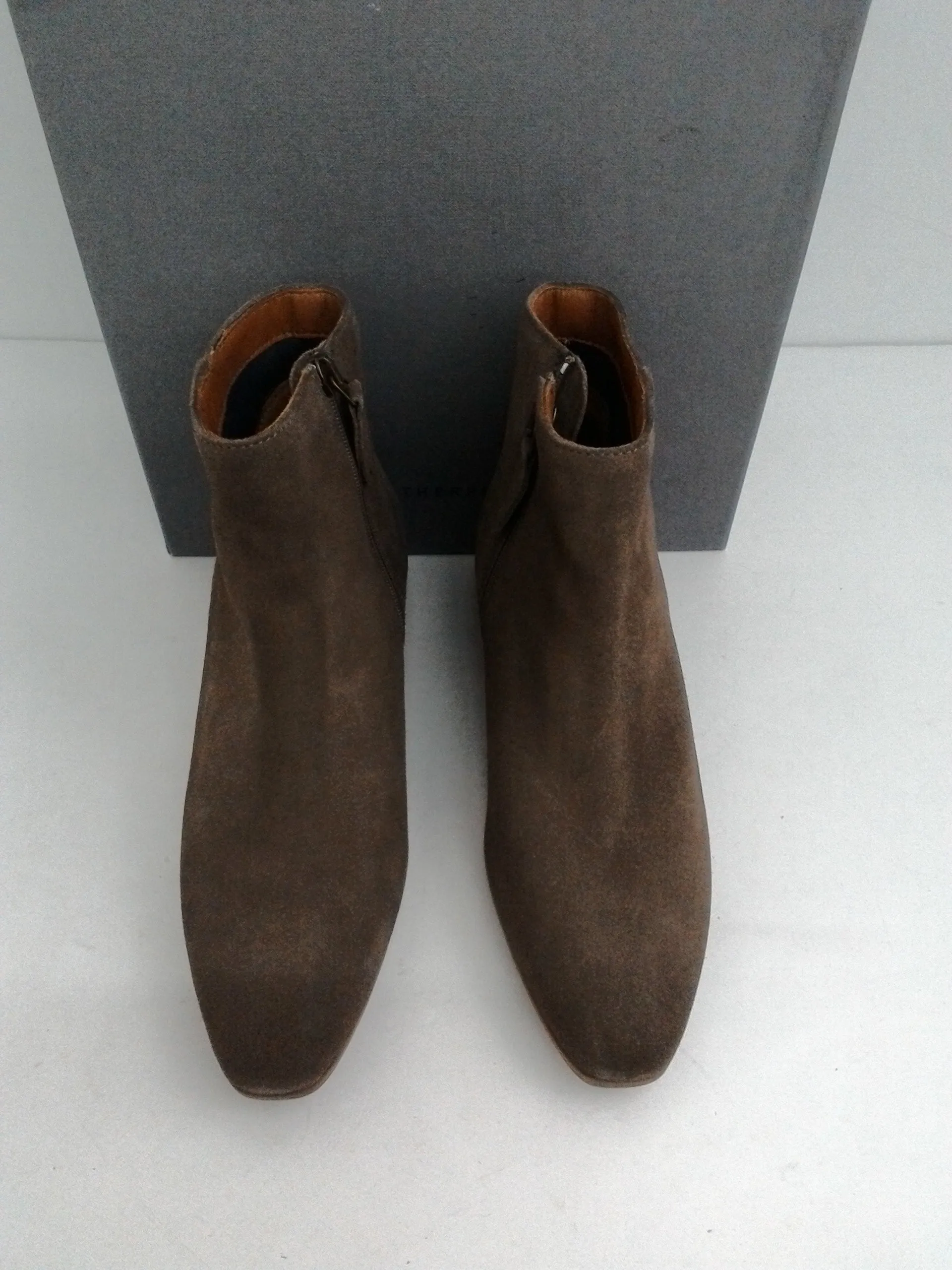 Aquatalia Women's Fuoco Suede Taupe Booties Size 7 M