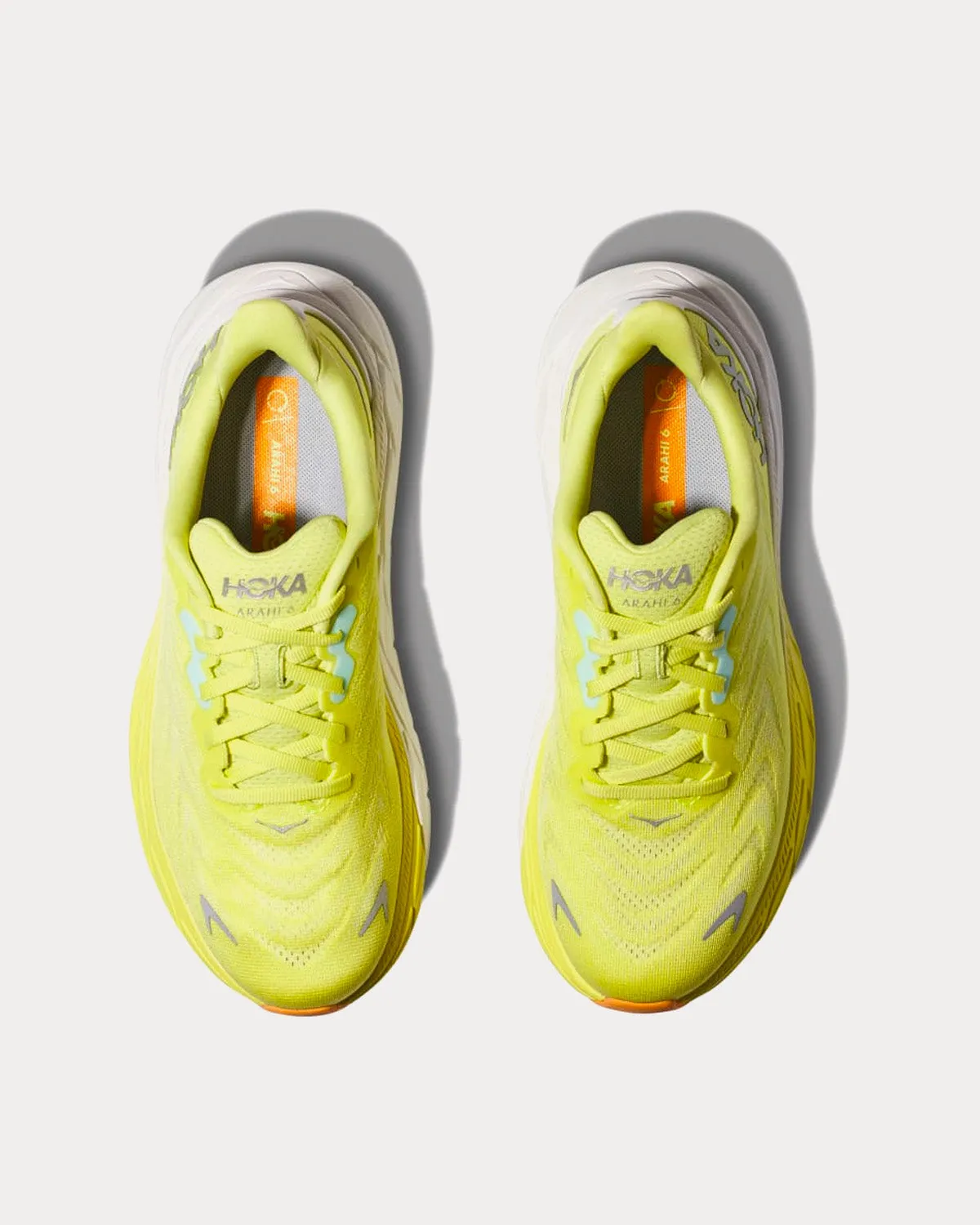 Arahi 6 Citrus Glow / White Running Shoes