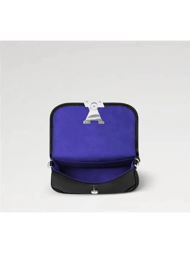 Buci Epi Leather Cross Bag Black
