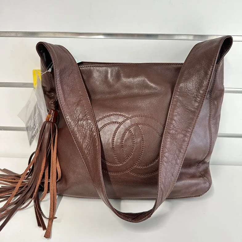 Chanel Crossbody Bag 2757 in Brown Leather