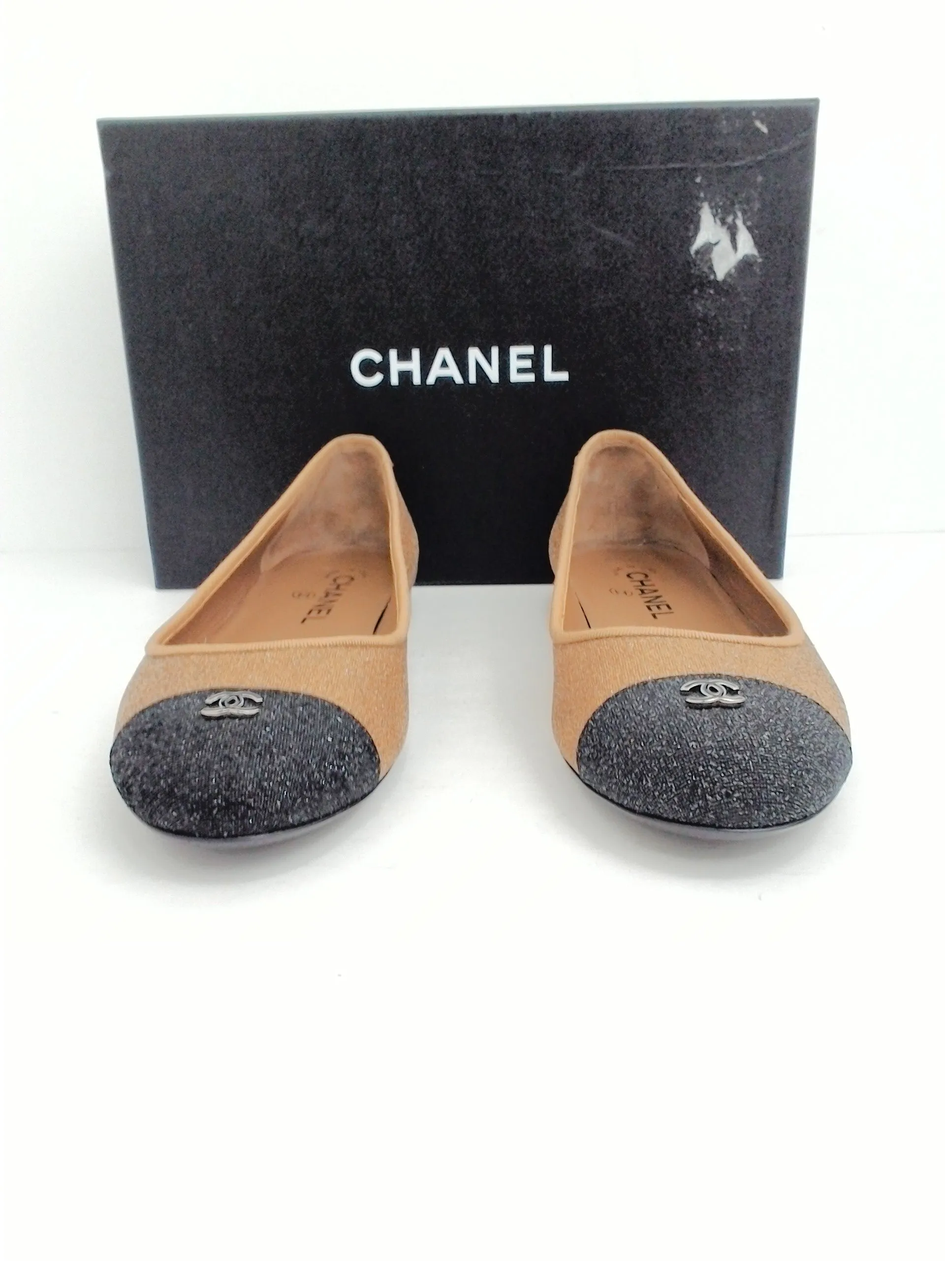 CHANEL Women's Ballerines Beige/Black Goatskin/Grosgrain Size 9.5 M