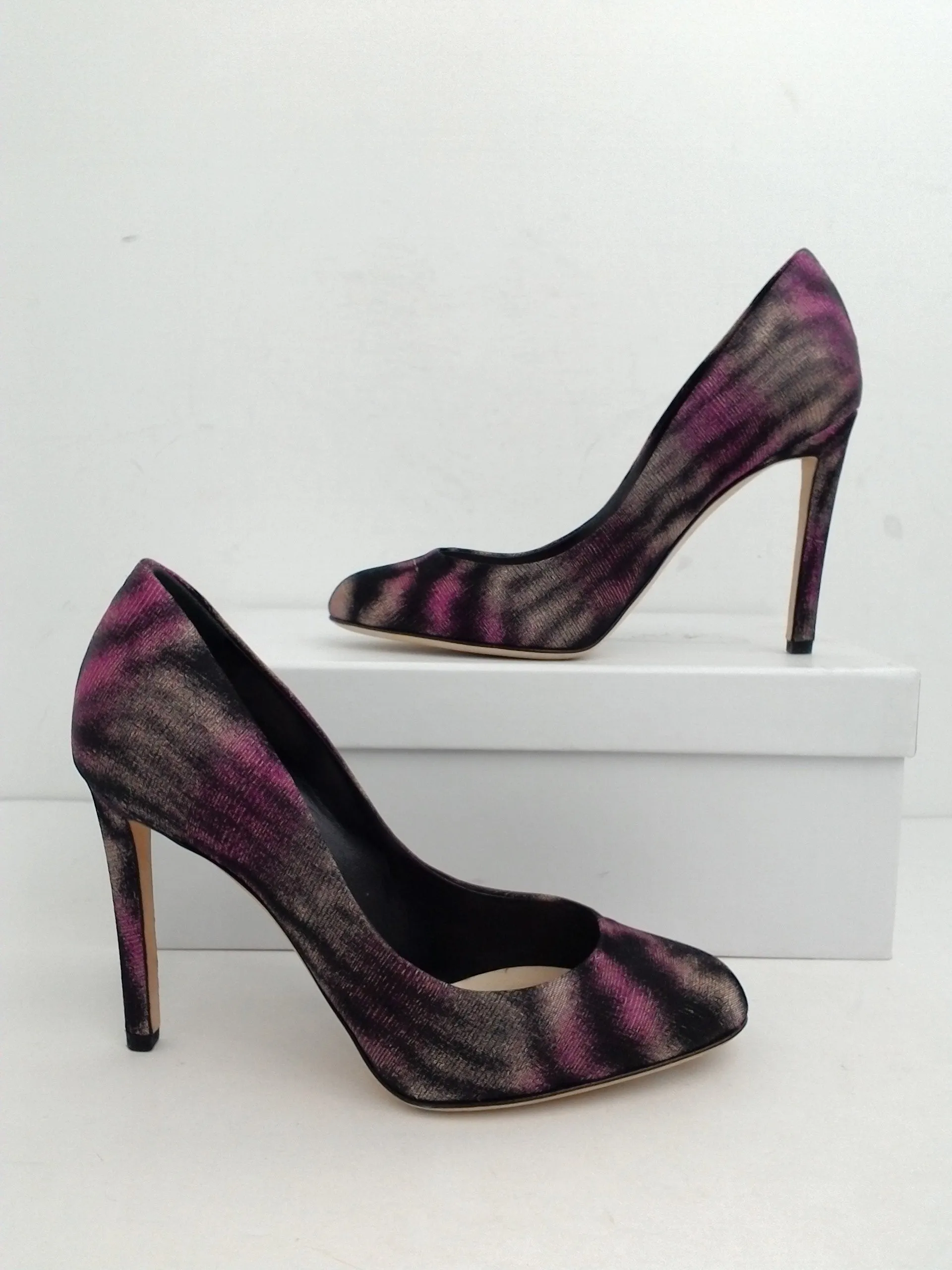 Christian Dior Women's Sublime Pump Purple/Black Size 36