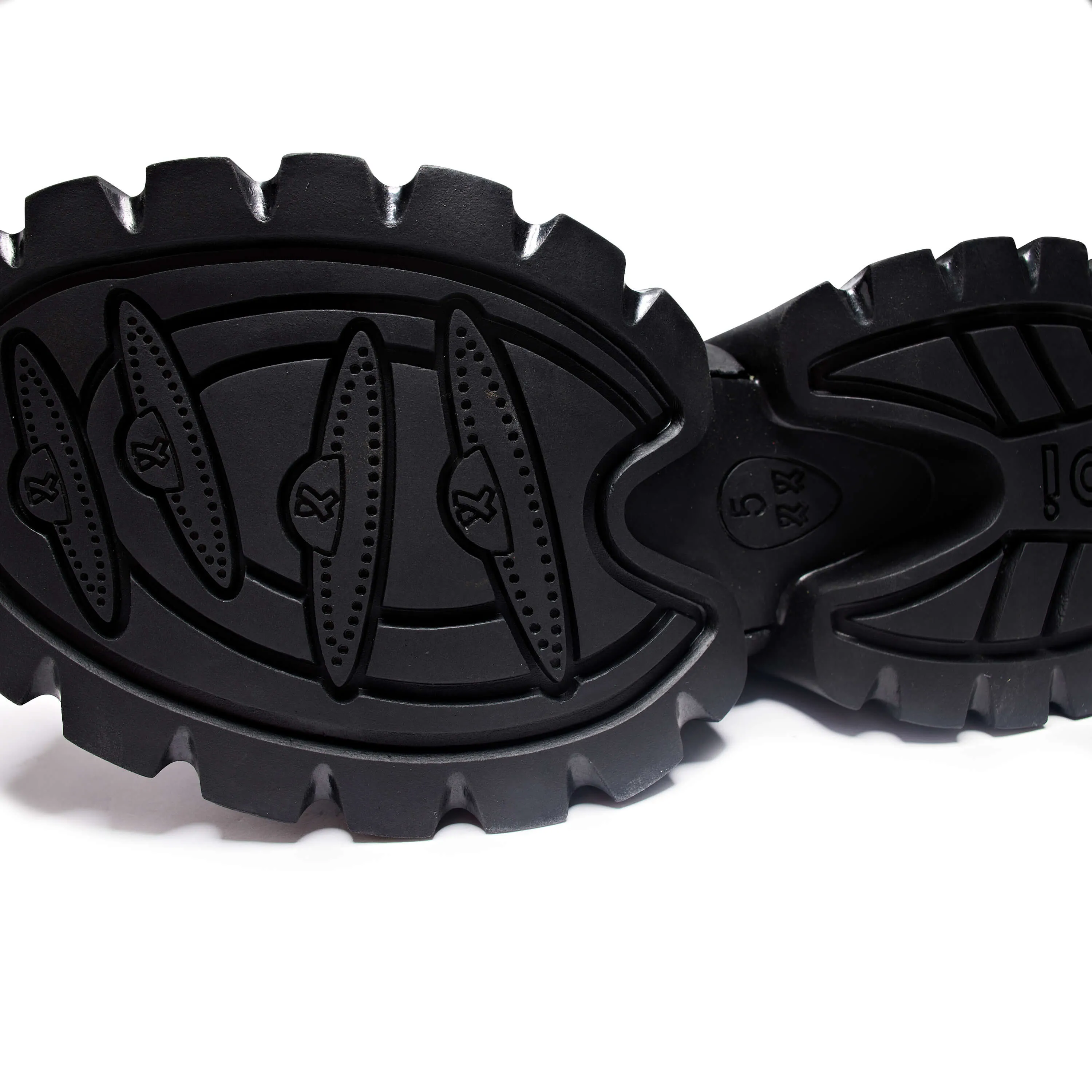 Chronicles Vilun Platform Trainers-Black-Size 5-Clearance