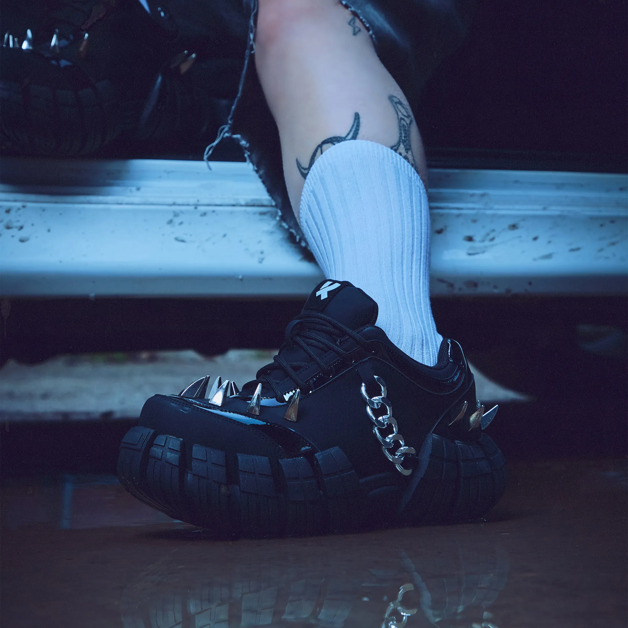 Deathbrand 'Octo' Men's Spike Tread Trainers