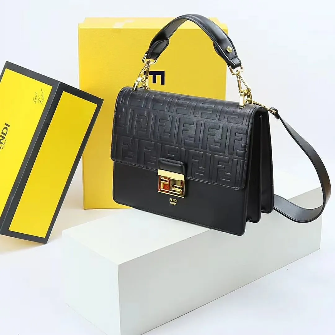 Designer Purses - FND - 6565