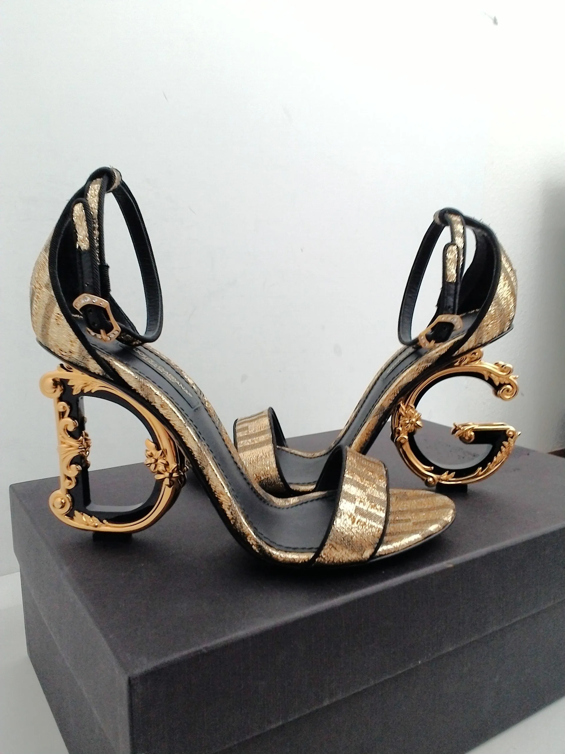 Dolce & Gabbana Women's Keira Gold/ Black Heeled Sandal Size 36