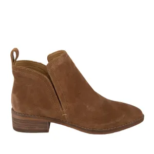 Dolce Vita Women's Tessey Ankle Bootie in Camel