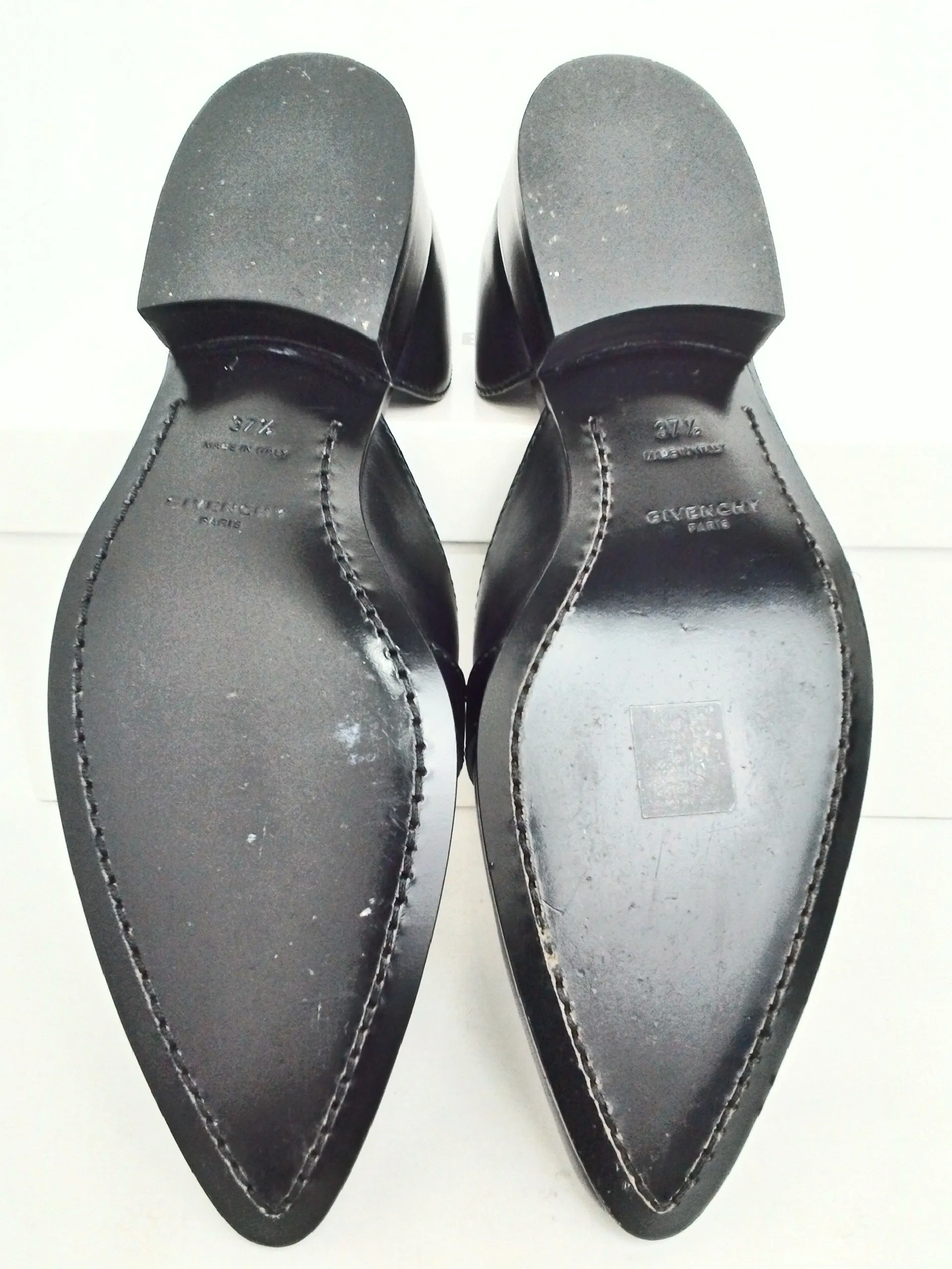GIVENCHY Women's Eden Loafer Black Leather Size 37.5