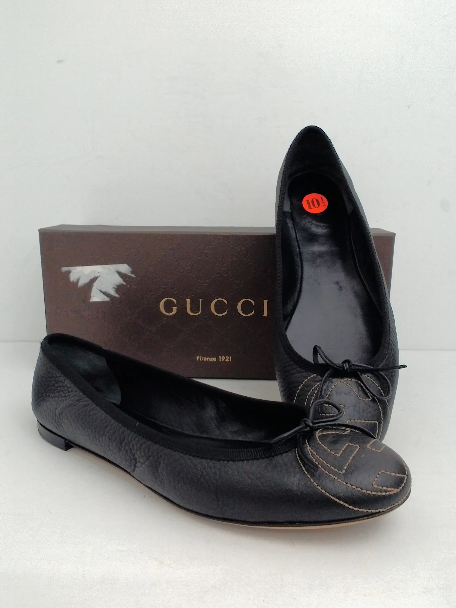 Gucci Women's Cellarius Soft Black Flat Size 40.5