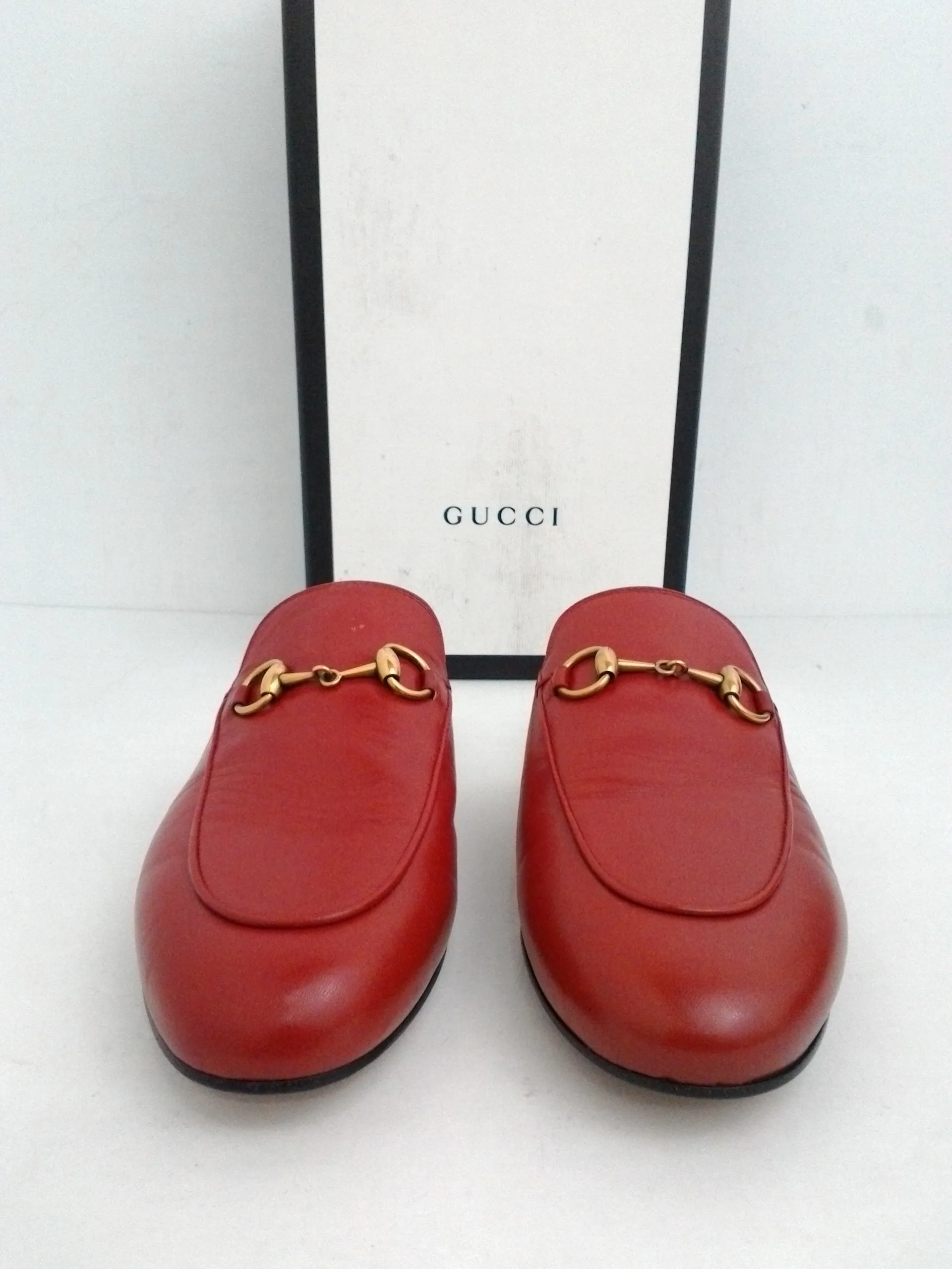 Gucci Women's Hibiscus Red Flat Loafer Mule Size 36