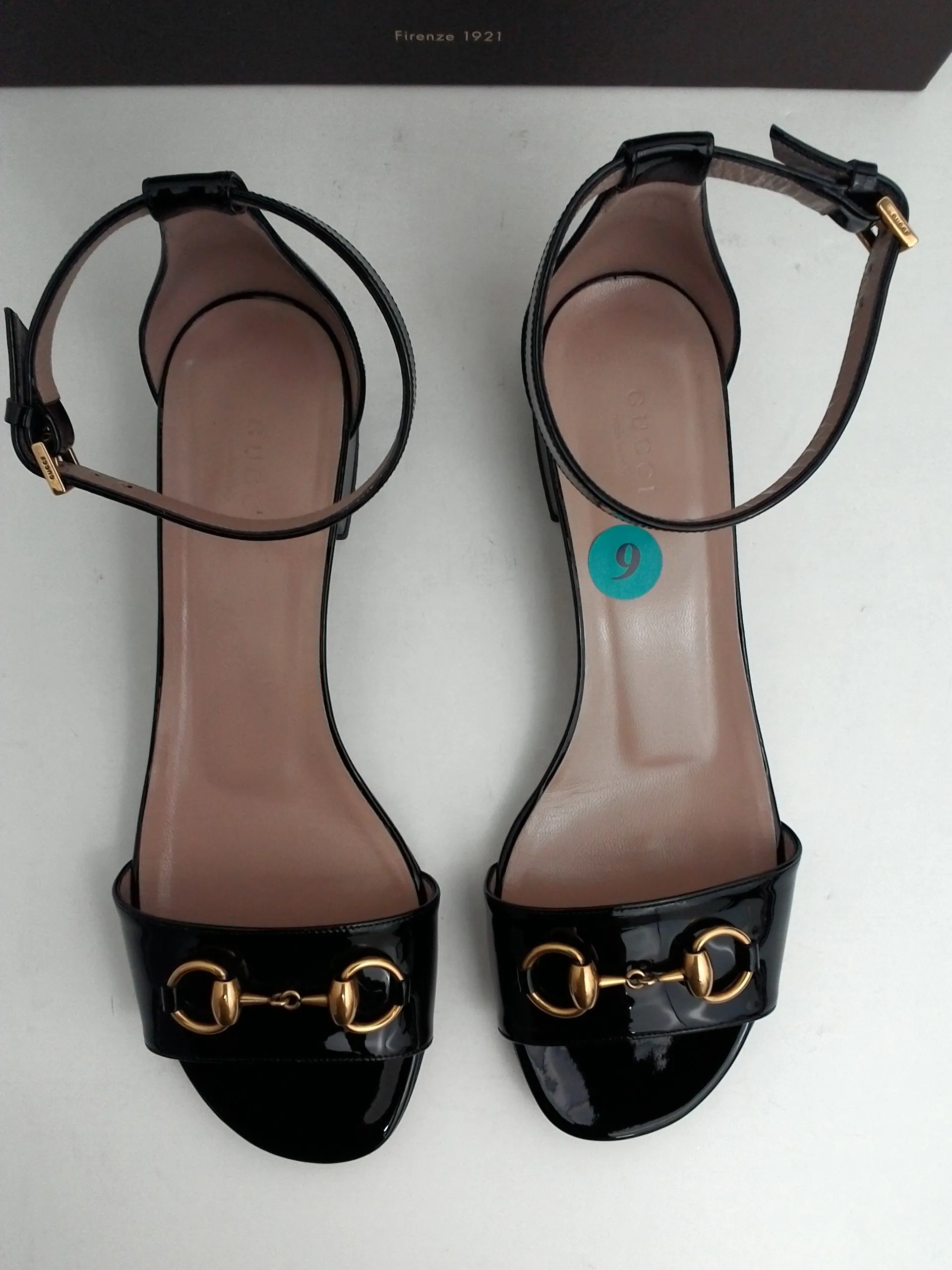 Gucci Women's Sandalo Pelle Suola Cuoro Vernice Black Leather Size 39