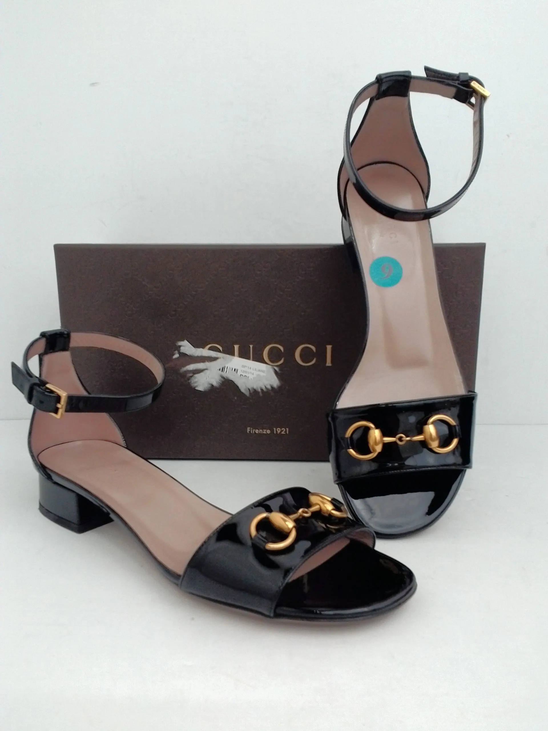 Gucci Women's Sandalo Pelle Suola Cuoro Vernice Black Leather Size 39