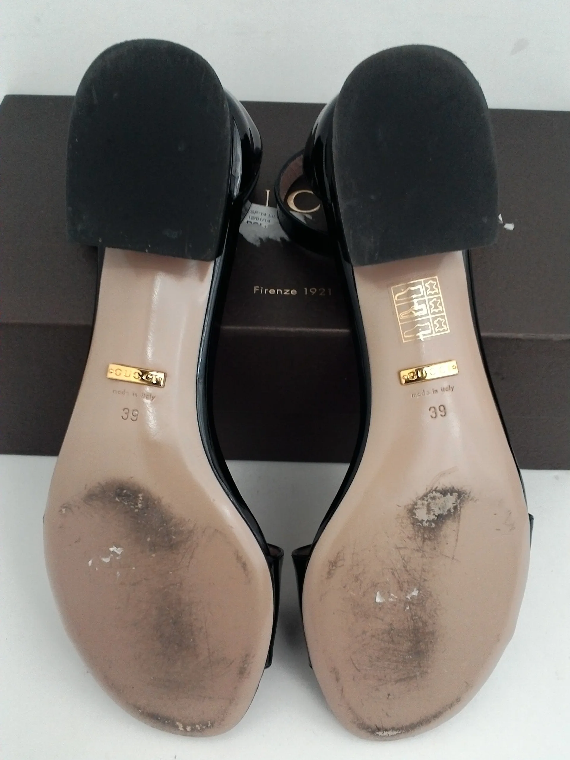 Gucci Women's Sandalo Pelle Suola Cuoro Vernice Black Leather Size 39