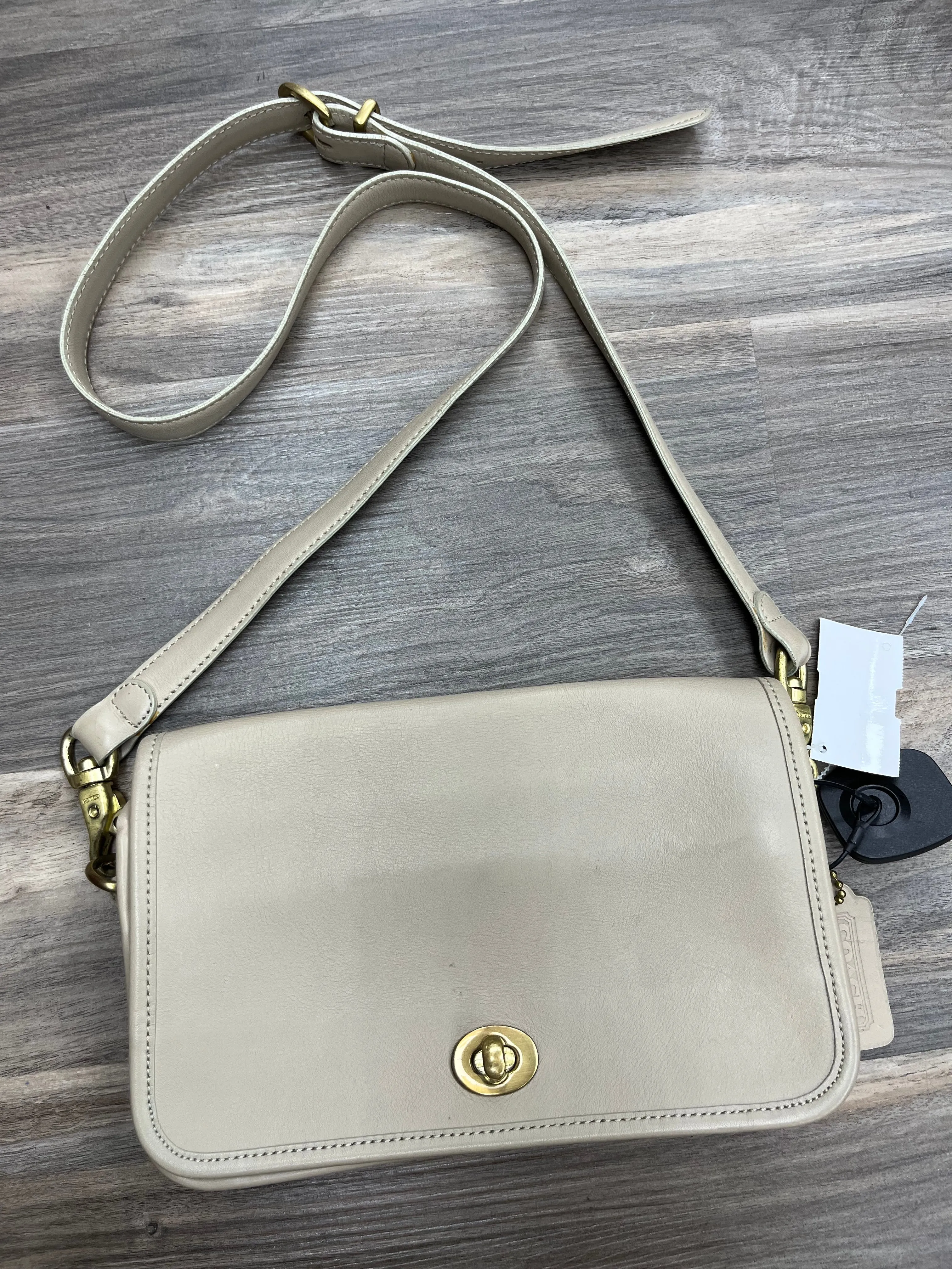 Handbag Designer By Coach  Size: Small