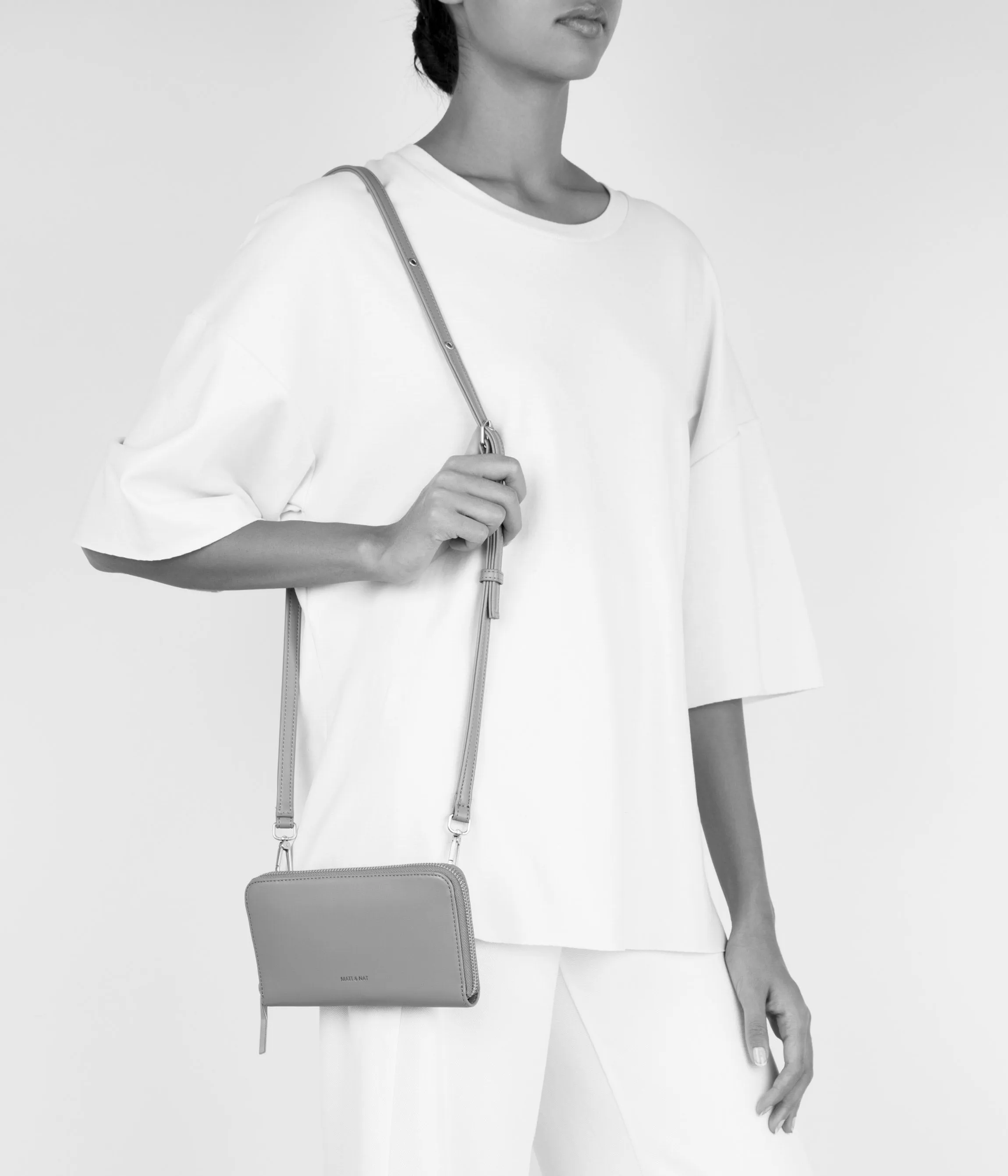 INVER Vegan Crossbody Wallet - Loom