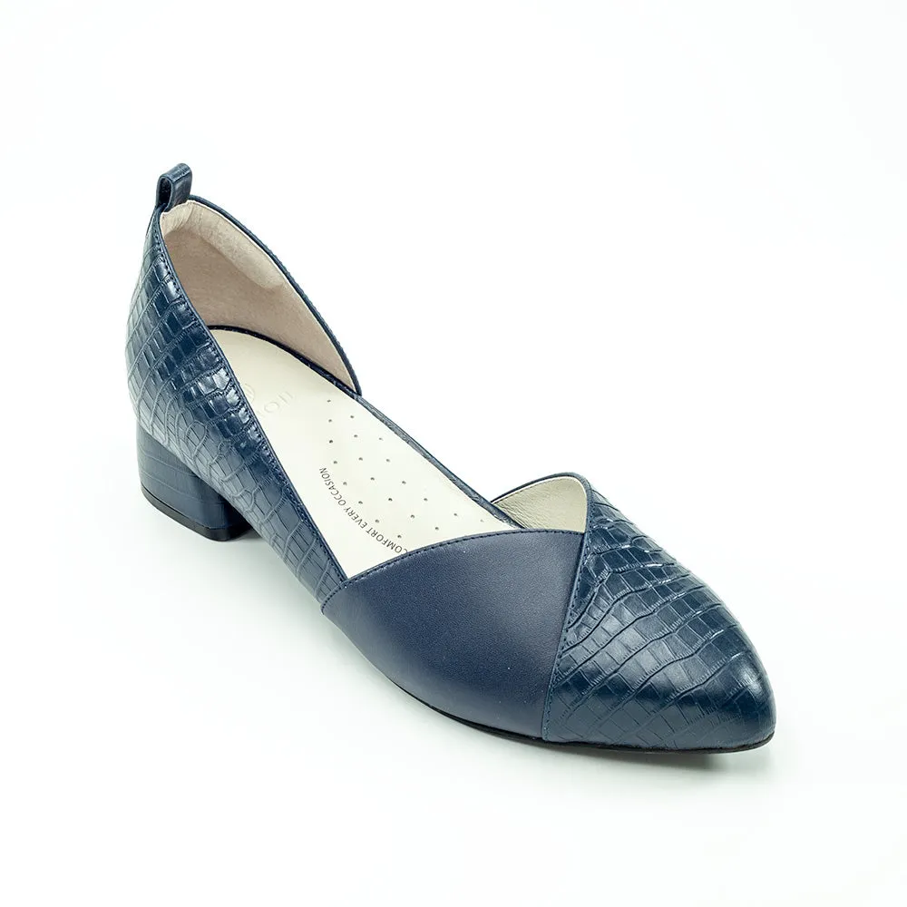 Lori - Navy