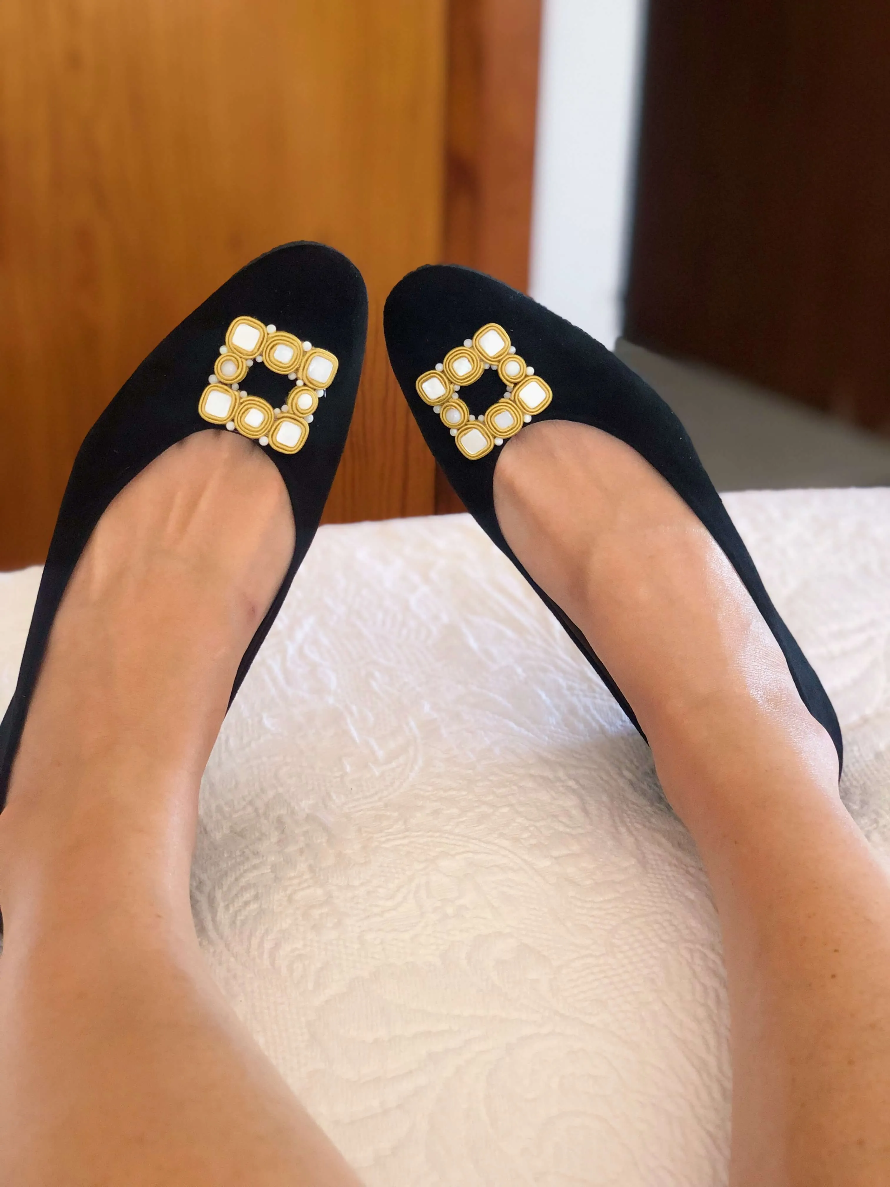 Muy Coco Vegan Suede Pumps | Black
