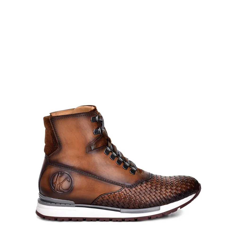 N44TETV - Cuadra almond casual fashion cowhide leather moc toe for men.