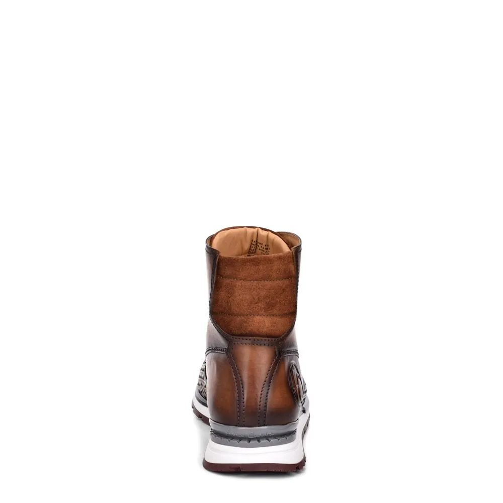 N44TETV - Cuadra almond casual fashion cowhide leather moc toe for men.