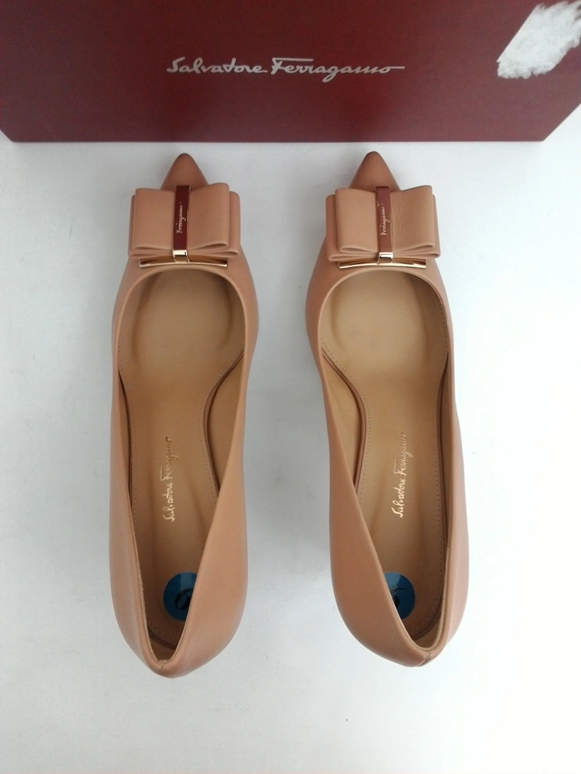 Salvatore Ferragamo Womem's Heel Zeri Pumps New Blush Nappa Calf, Leather,  Size 9 M