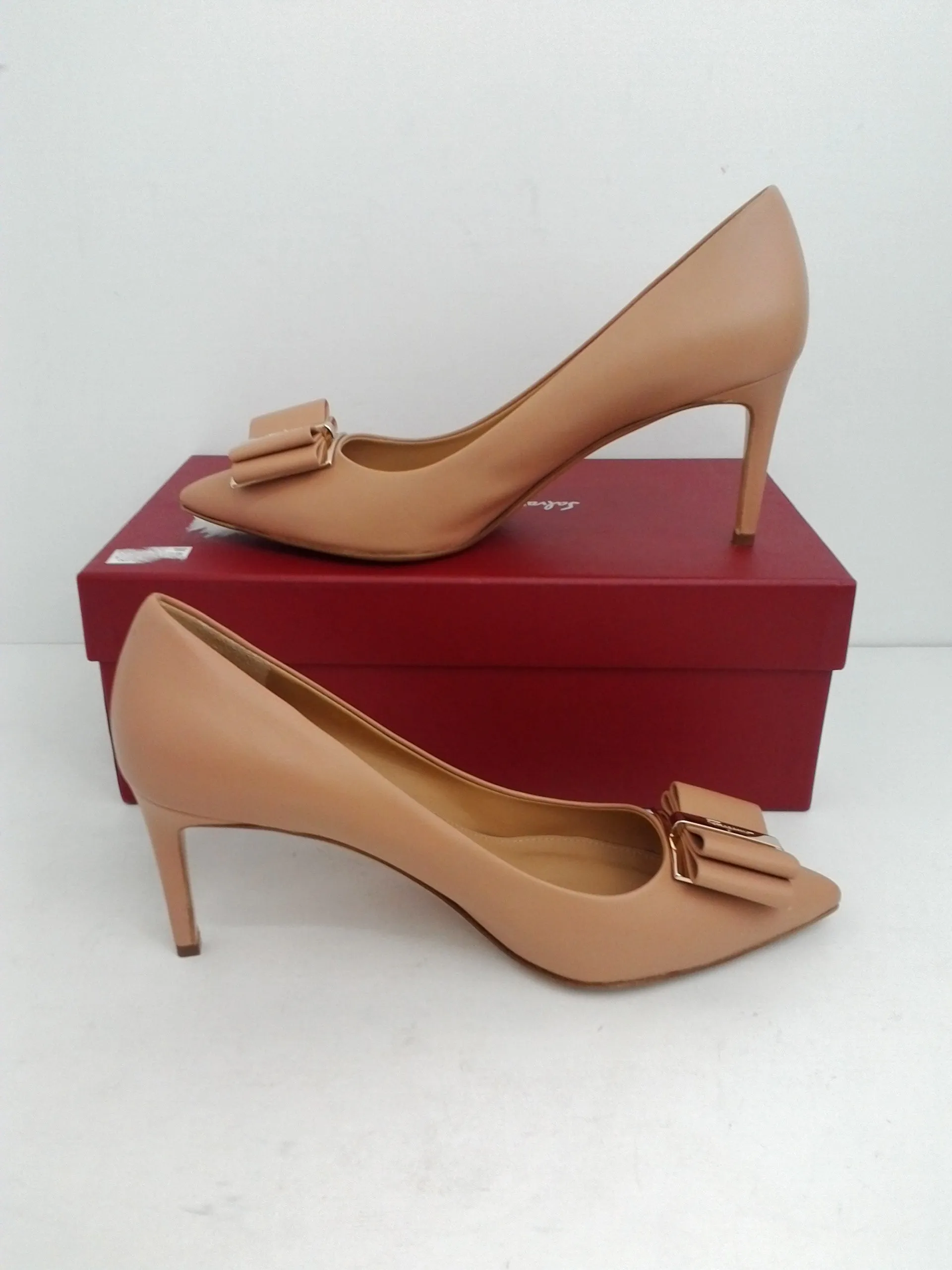 Salvatore Ferragamo Womem's Heel Zeri Pumps New Blush Nappa Calf, Leather,  Size 9 M