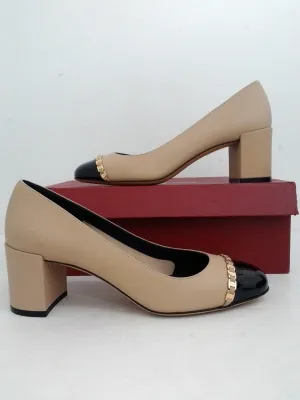 Salvatore Ferragamo Women's Avella Nude/Black Patent Size 9 B