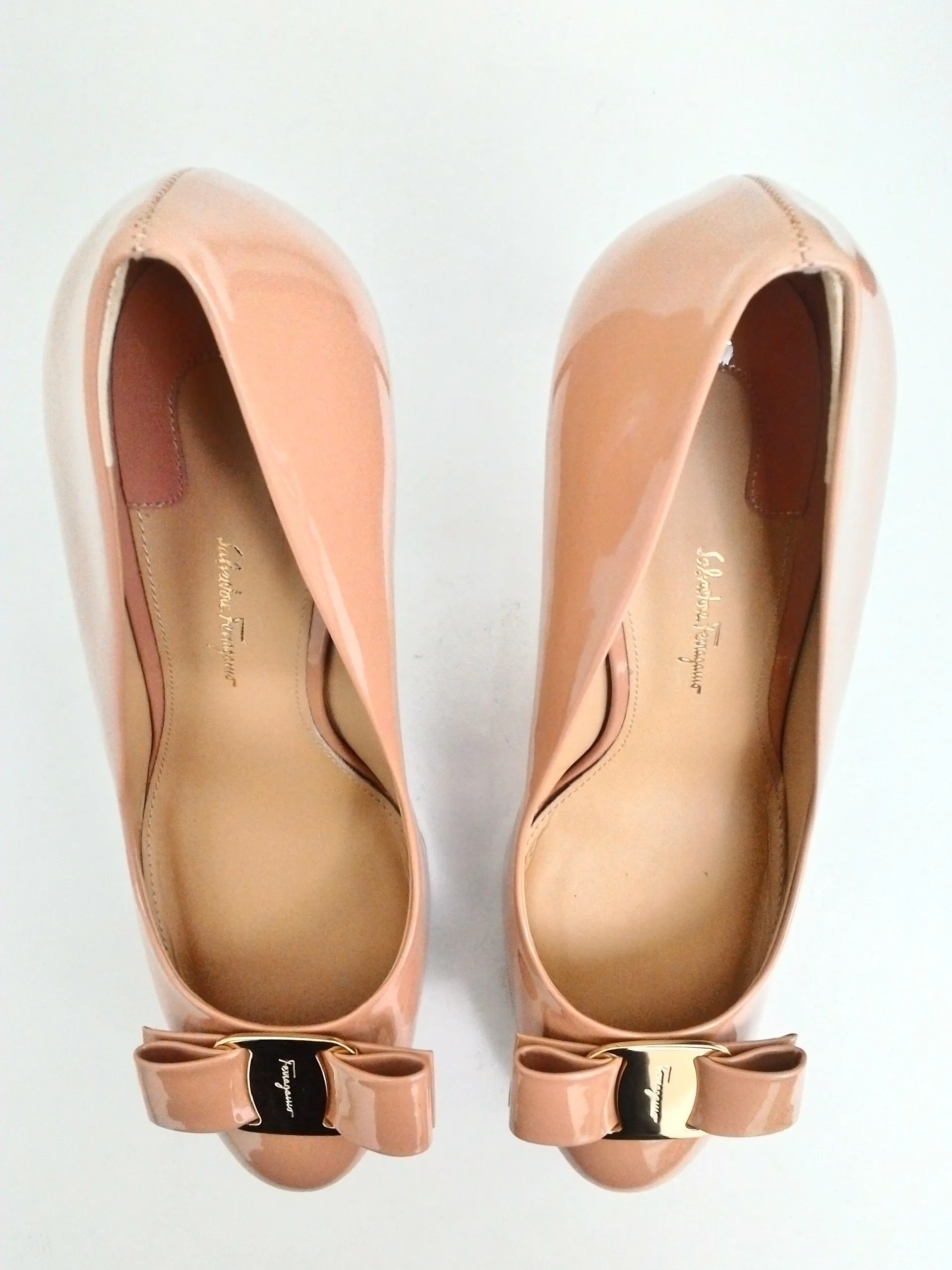 Salvatore Ferragamo Women's Tan Patent Heels Size 11 B