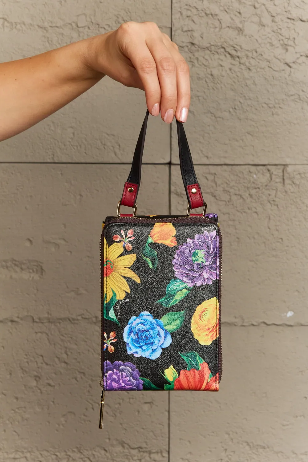 USA Small Crossbody Wallet
