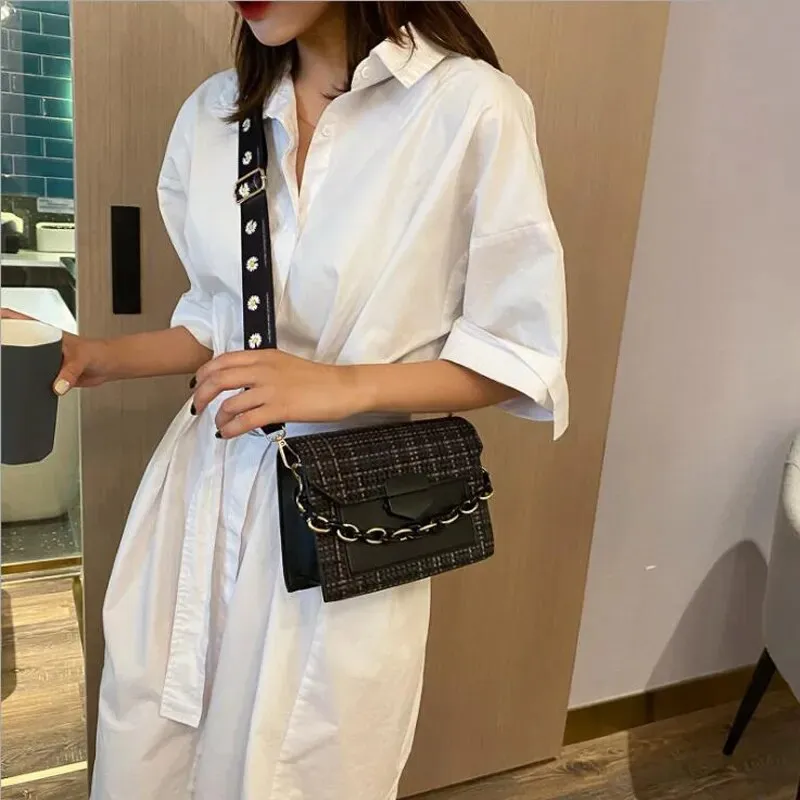Wide Strap Designer Lady Handbags Fashion Chain Purses